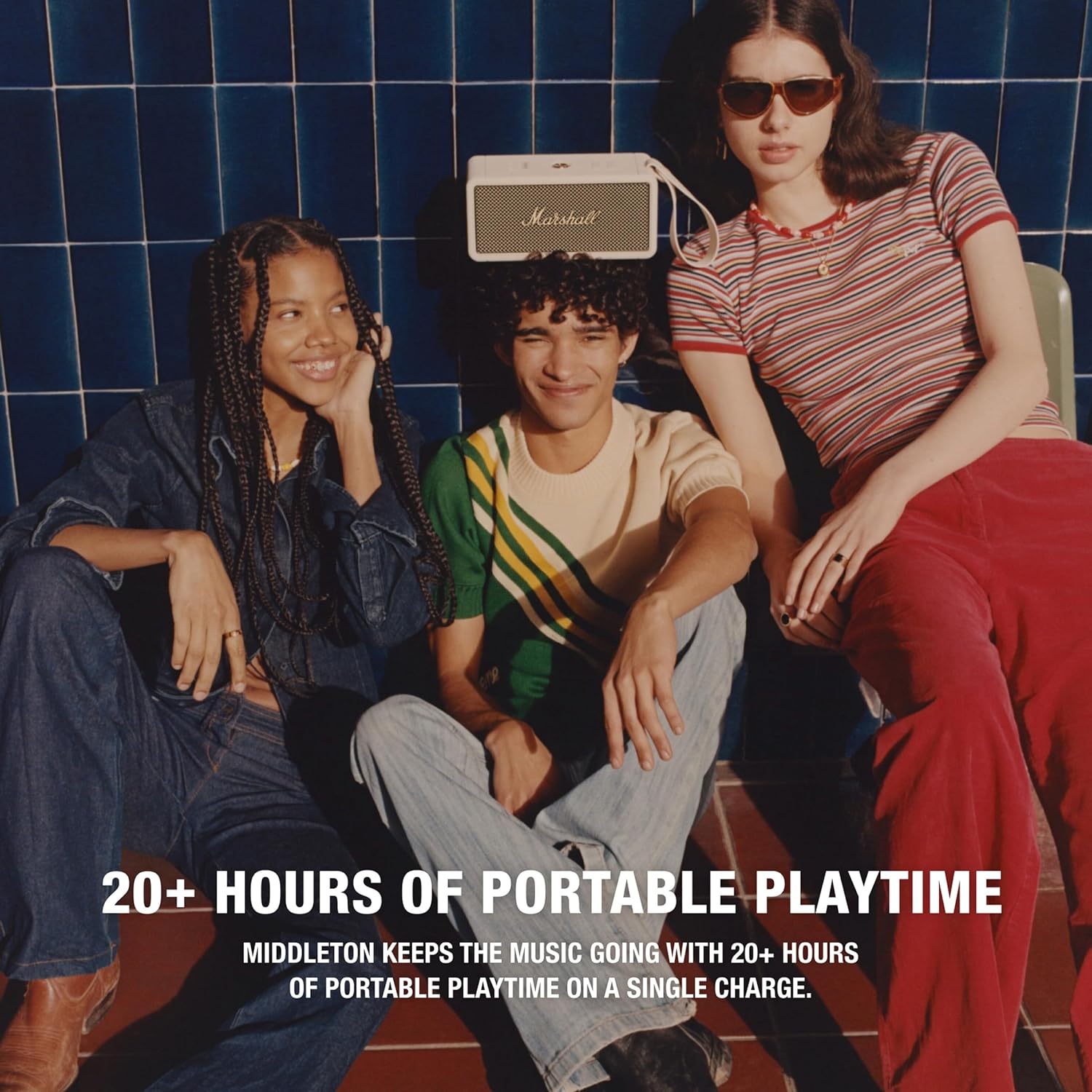 Marshall Middleton kabelloser tragbarer Bluetooth-Lautsprecher, über 20 Stunden tragbare Spielzeit, wasserfest IP67 – Crème