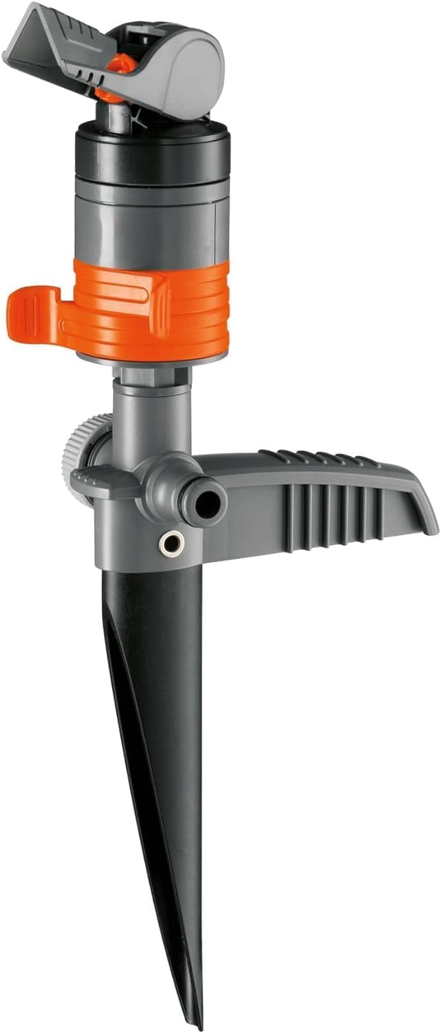 Gardena Comfort Vielflchenregner AquaContour Automatic: Flchenbewsserung für die individuelle Bewsserung nahezu jeder Gartenkontur, einfache Programmierung, Reichweite 2,5-10,5 m (8133-20)