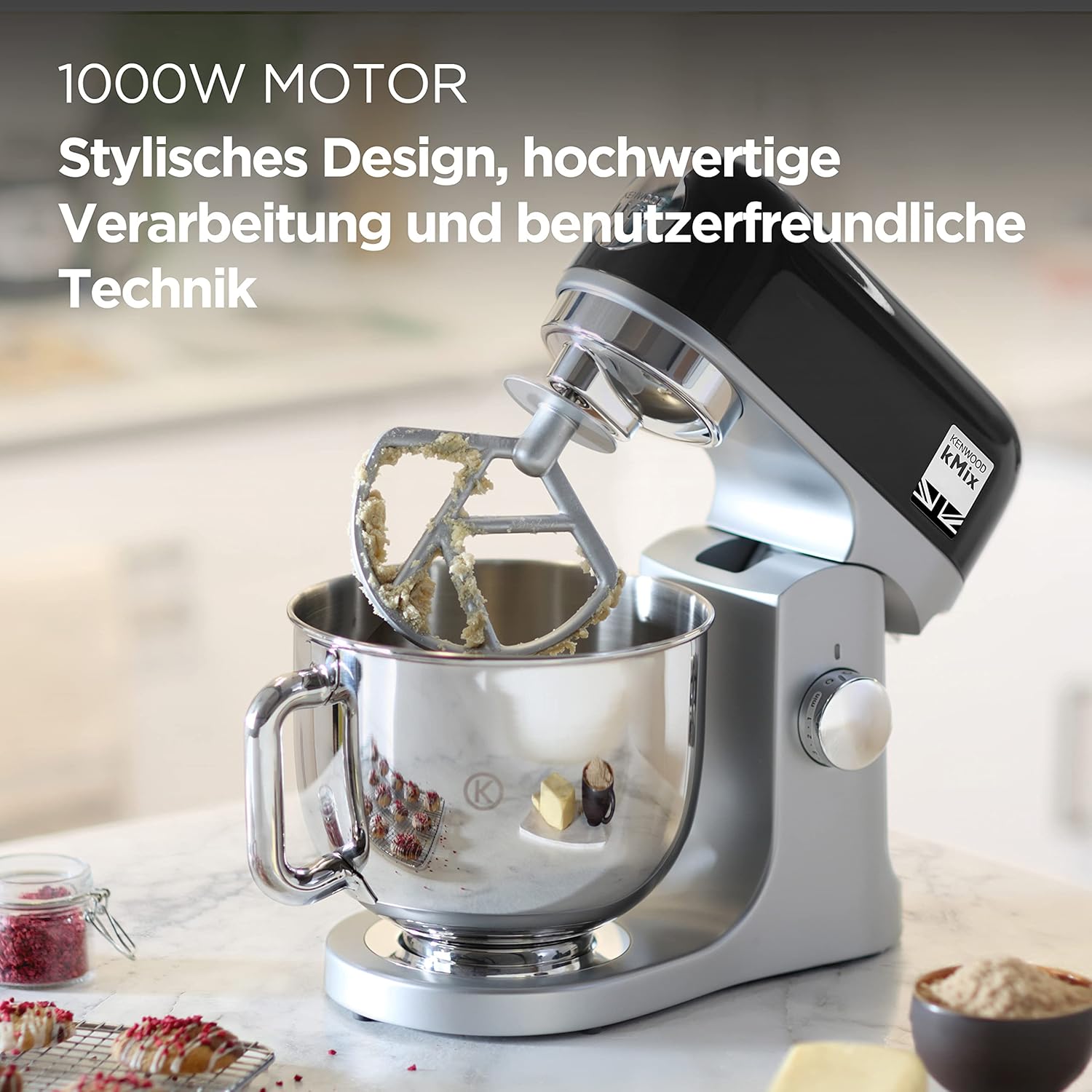 Kenwood kMix KMX750RD Küchenmaschine, 5 l Edelstahl Schüssel, Safe-Use-Sicherheitssystem, Metallgehuse, 1000 Watt, inkl. 3-Teiligem Patisserie-Set und Spritzschutz, Rot